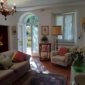 https://casa-vacanze-amelia.it-tuscanyhotel.com